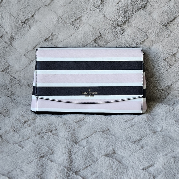 Kate Spade Crossbody Bag - Picture 9 of 11